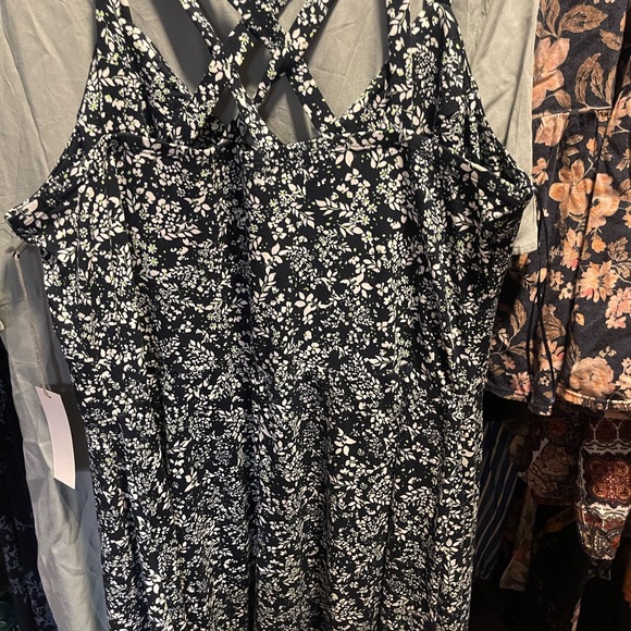 Floral Crisscross Back Dress - Picture 1 of 8